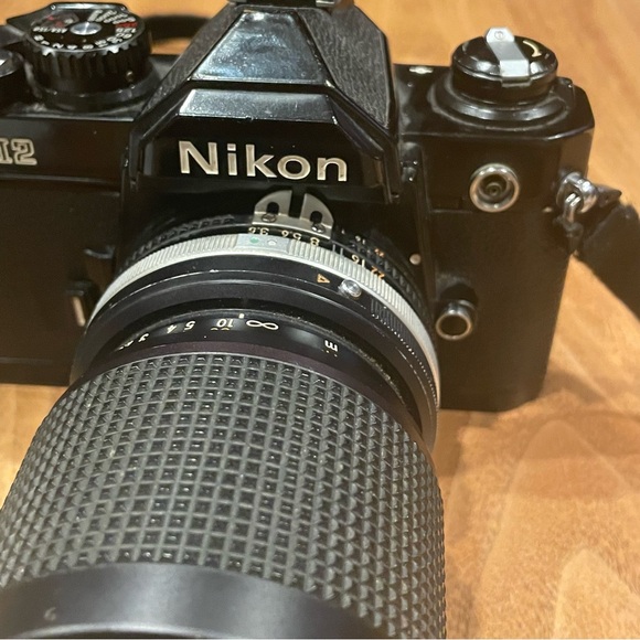 Vintage Nikon FM2 black camera with lens - Picture 12 of 13